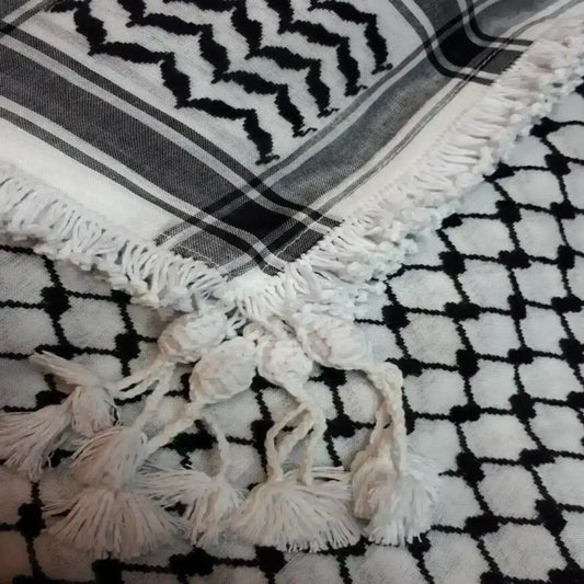 white-fringed-shemagh-jordanian-shemagh-arab-scarf-hatta-kuffiye-shmagh-mhdb-amyr-authentic-middle-eastern-quality-466120 - MELevant