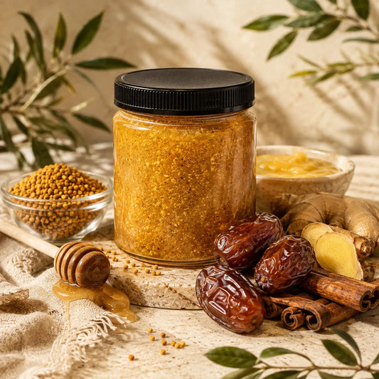 Royal Arabian Honey Blend jar of natural Jordanian honey with bee pollen, date palm pollen and warm spices