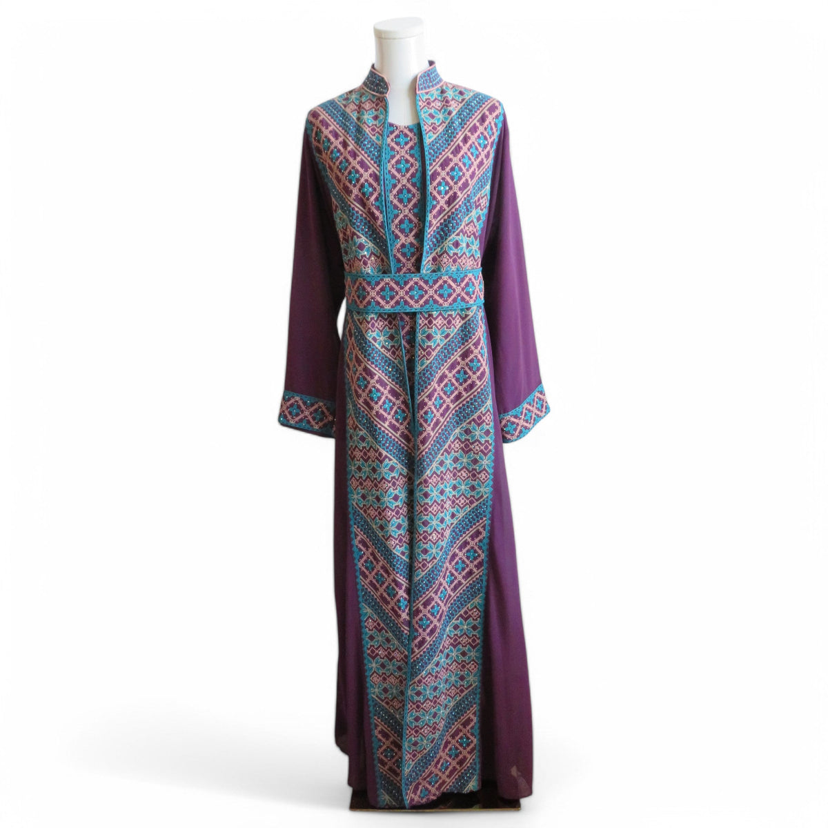 Aya Embroidery Abaya