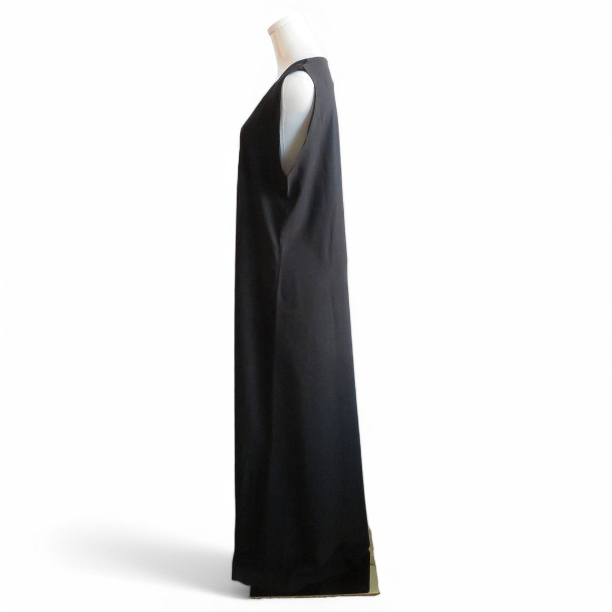 Noor Embroidery Abaya