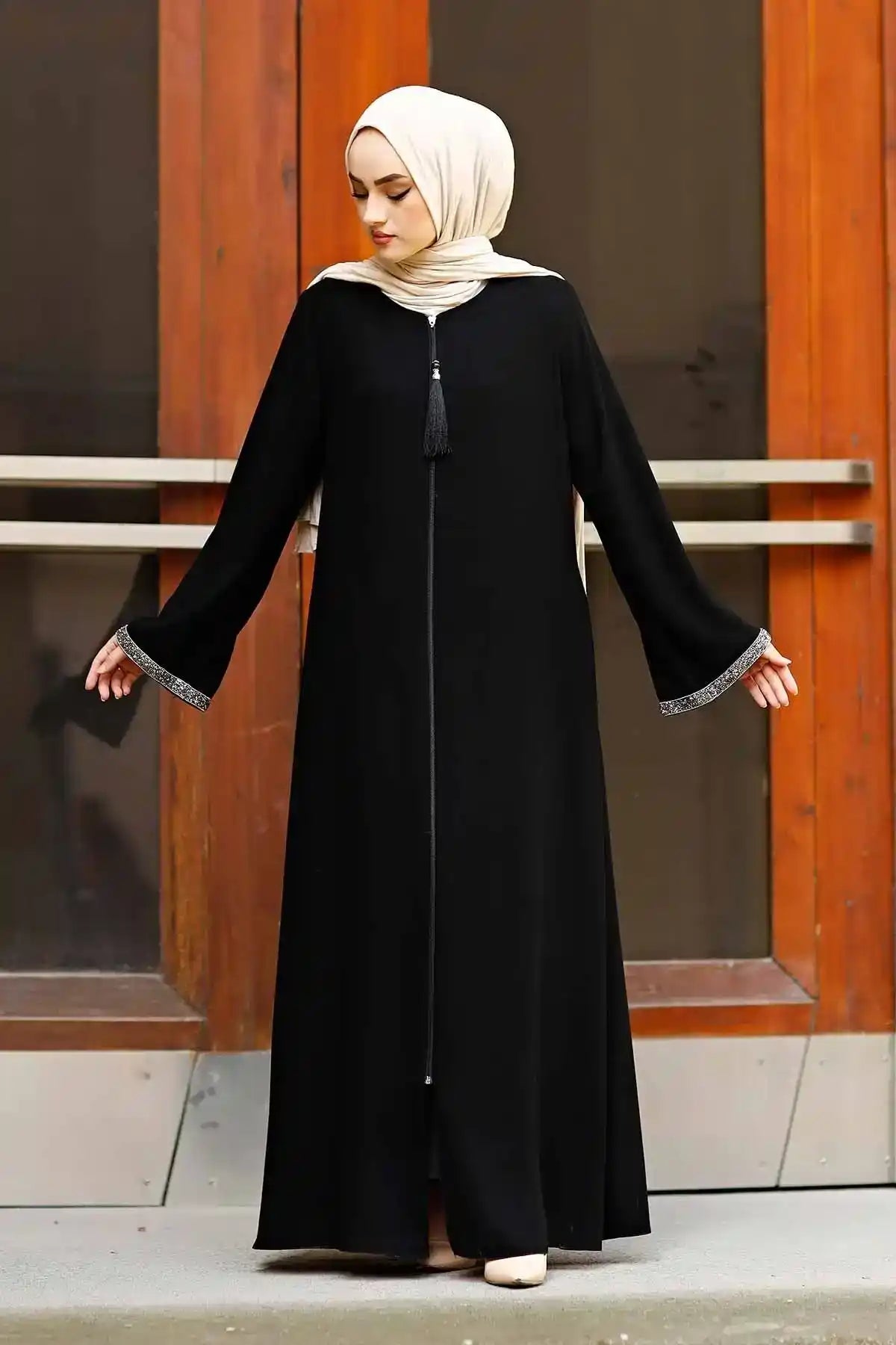Black Stone-Trimmed Sleeve Abaya with Front Zipper & Tassel – Turkish Abaya