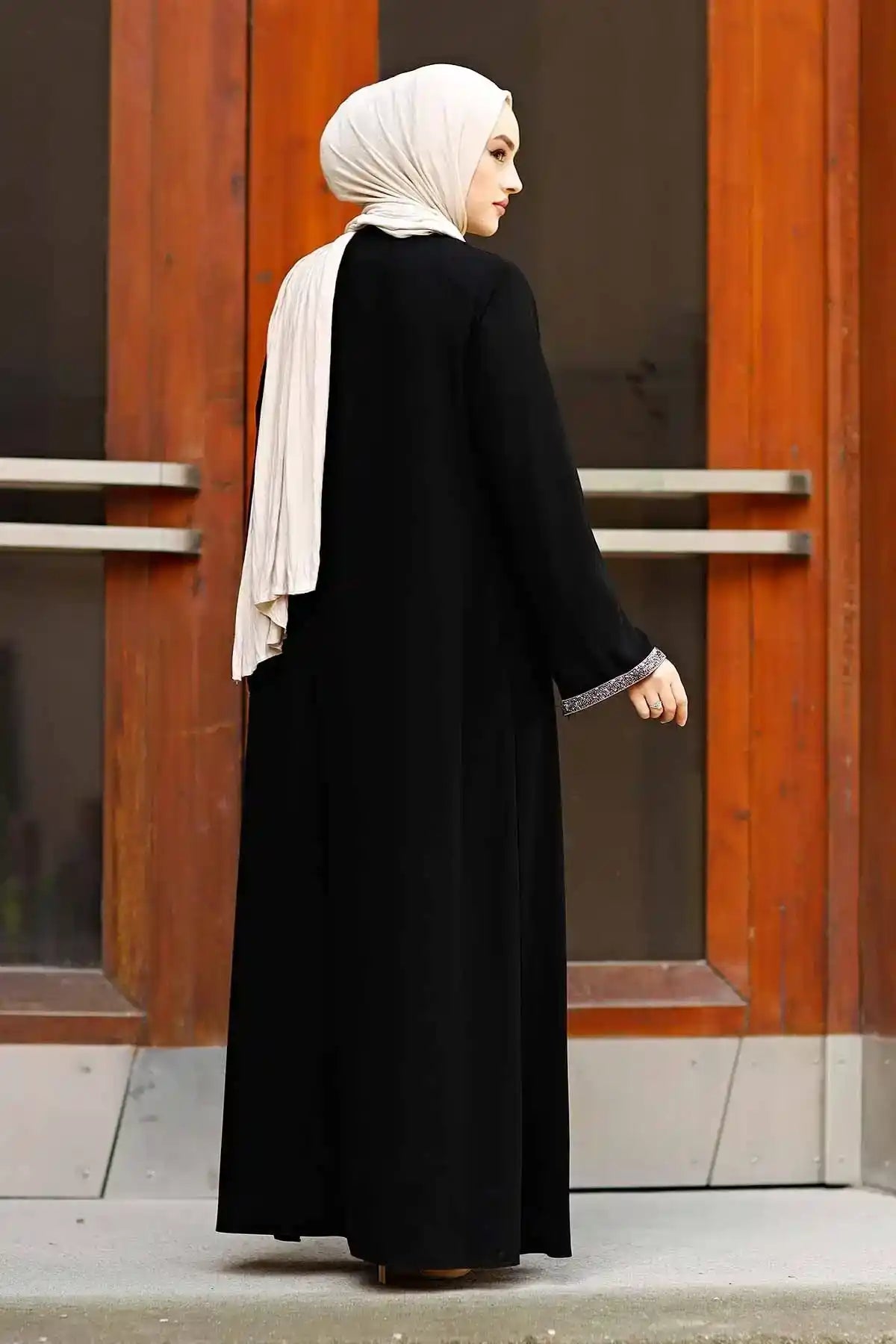 Black Stone-Trimmed Sleeve Abaya with Front Zipper & Tassel – Turkish Abaya